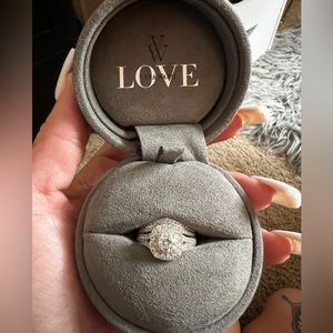 Vera wang engagement ring